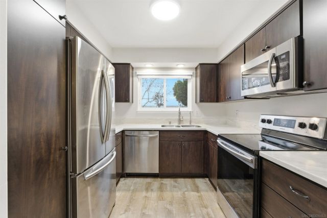 3625 Dearborn St, Oceanside, CA 92057