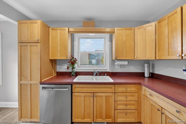 6015 Wilmer Street, Westland, MI 48185