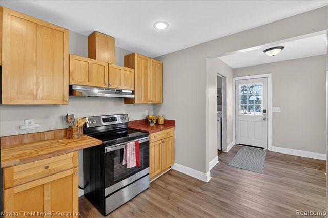 6015 Wilmer Street, Westland, MI 48185