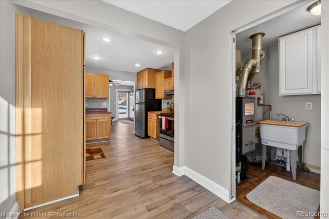 6015 Wilmer Street, Westland, MI 48185