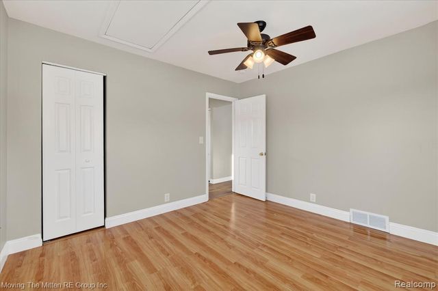 6015 Wilmer Street, Westland, MI 48185