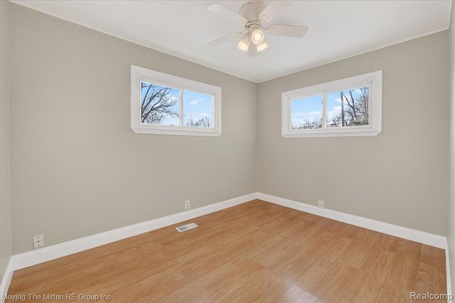 6015 Wilmer Street, Westland, MI 48185