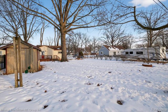 6015 Wilmer Street, Westland, MI 48185