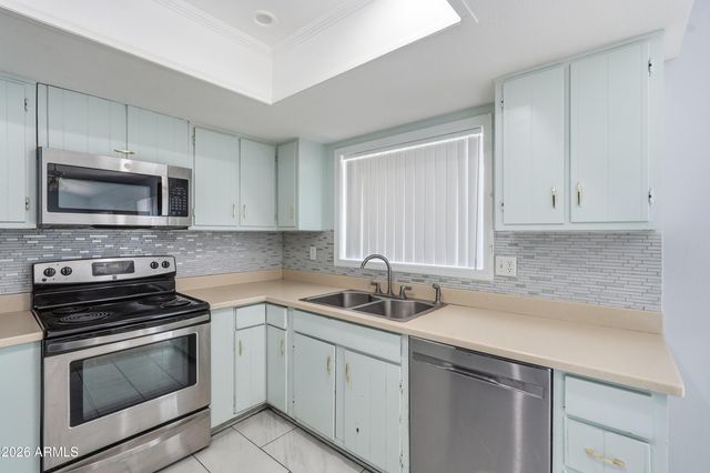 126 W LOMA VISTA Drive 101, Tempe, AZ 85282