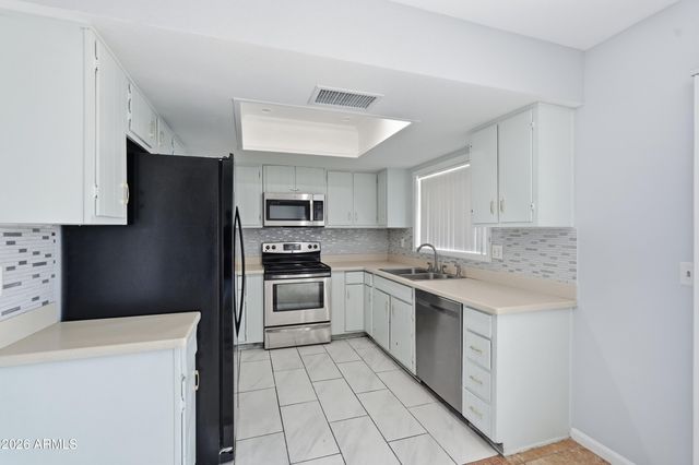 126 W LOMA VISTA Drive 101, Tempe, AZ 85282