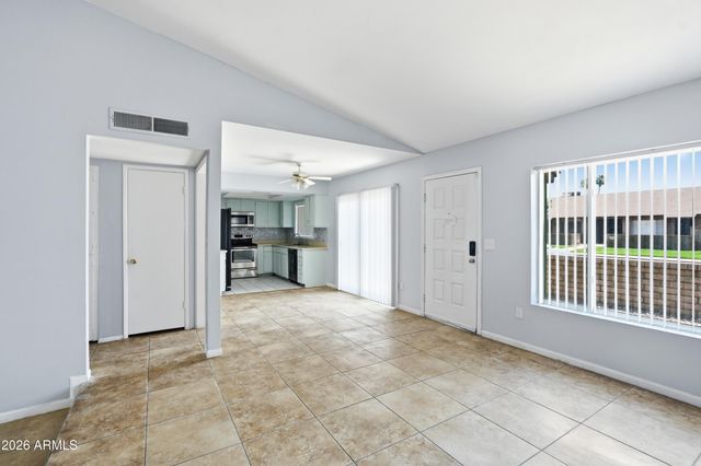 126 W LOMA VISTA Drive 101, Tempe, AZ 85282