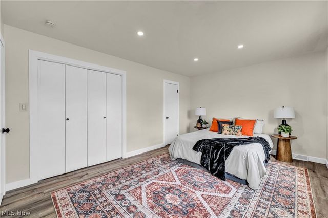 6678 Solon Boulevard, Solon, OH 44139