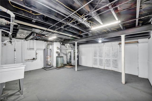 6678 Solon Boulevard, Solon, OH 44139