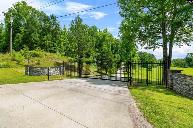 1608 Ridgeway Road, Lugoff, SC 29078