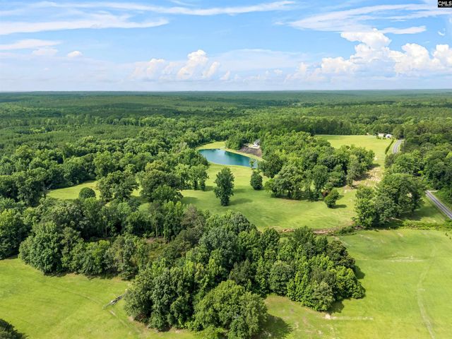 1608 Ridgeway Road, Lugoff, SC 29078