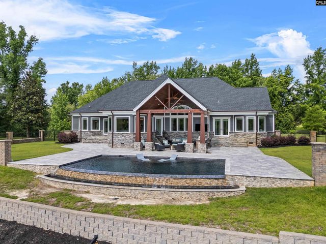 1608 Ridgeway Road, Lugoff, SC 29078