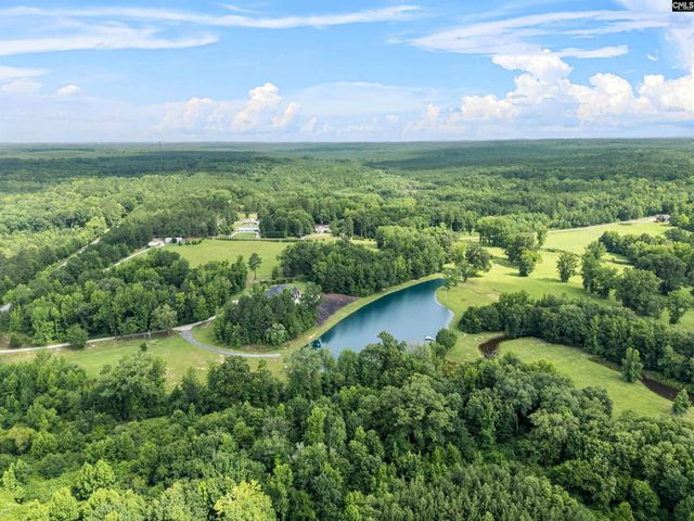 1608 Ridgeway Road, Lugoff, SC 29078