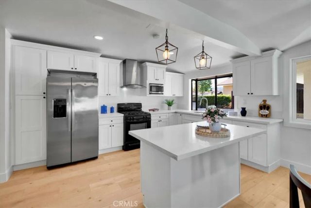 600 Maple, La Habra, CA 90631