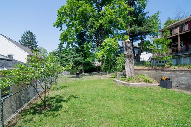 26 Riverview Avenue, Tarrytown, NY 10591