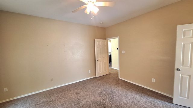 953 Hannah Way, Dallas, TX 75253
