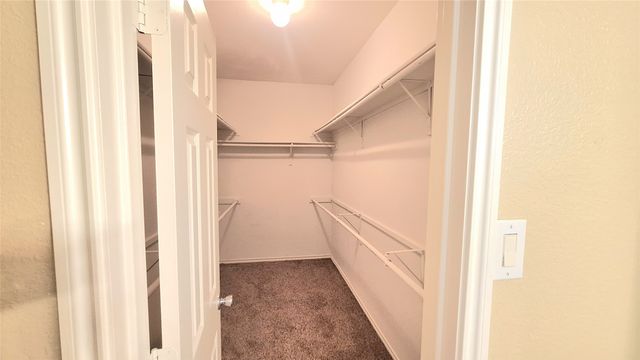 953 Hannah Way, Dallas, TX 75253
