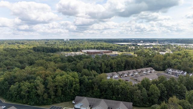 355 Oxford Oak Drive, Blacklick, OH 43004