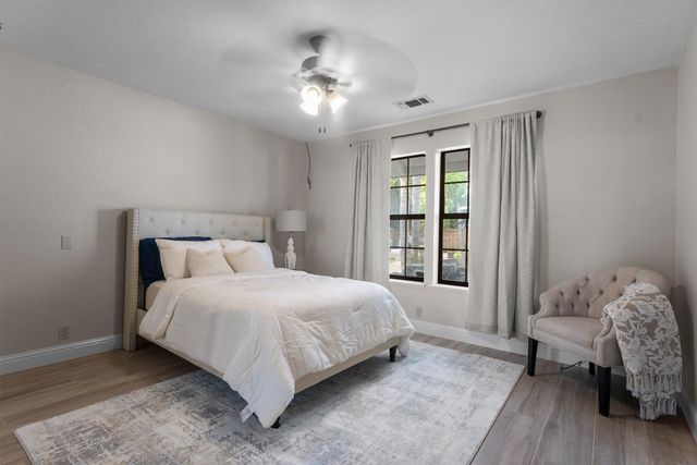 1801 Arroyo Dr, Auburn, CA 95603