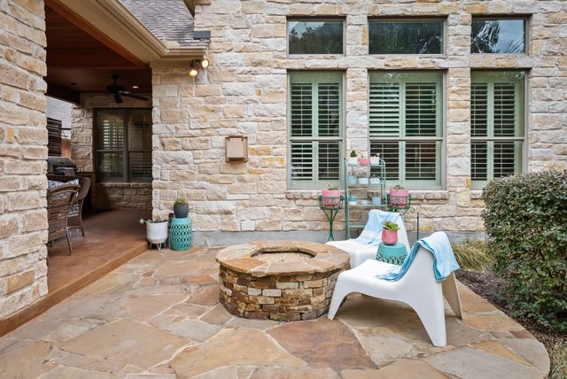 12001 Montclair BND, Austin, TX 78732