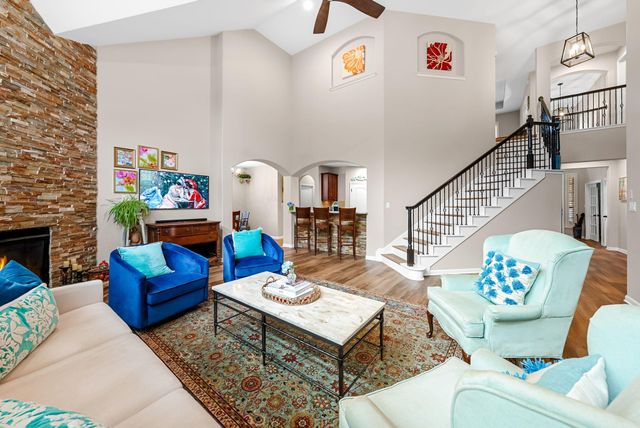 12001 Montclair BND, Austin, TX 78732