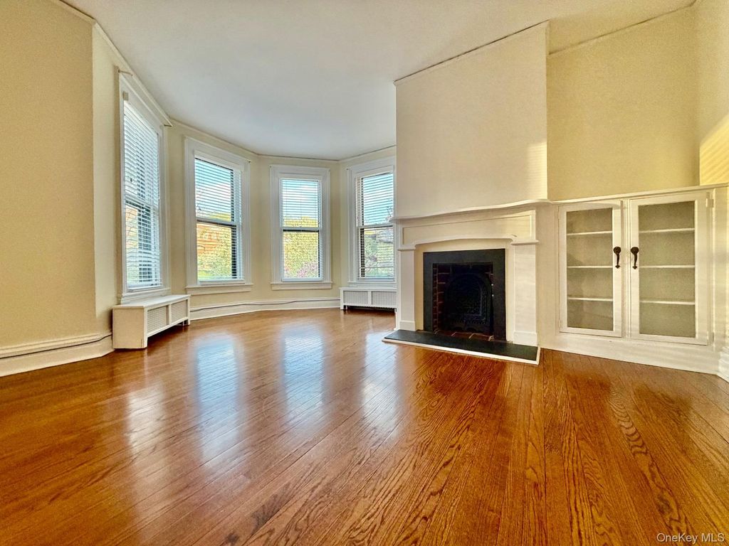 225 N Broadway, Sleepy Hollow, NY 10591