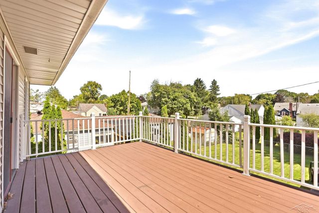 2450 N Charles Street, Saginaw, MI 48602