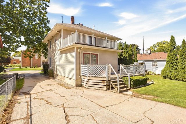 2450 N Charles Street, Saginaw, MI 48602