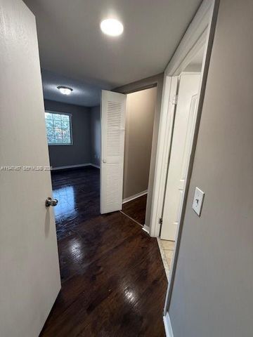 4167 N Haverhill Rd 1113, West Palm Beach, FL 33417