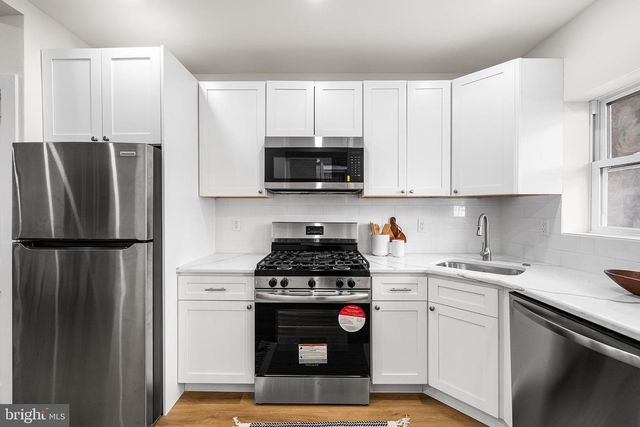 2148 S GARNET ST, Philadelphia, PA 19145