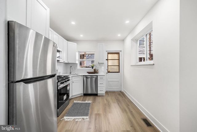 2148 S GARNET ST, Philadelphia, PA 19145