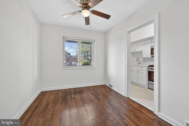 132 33RD ST NE, Washington, DC 20019