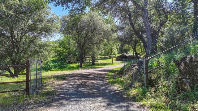 3303 W Cherry Acres Rd, Cool, CA 95614