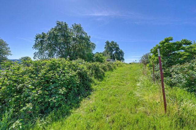 3303 W Cherry Acres Rd, Cool, CA 95614