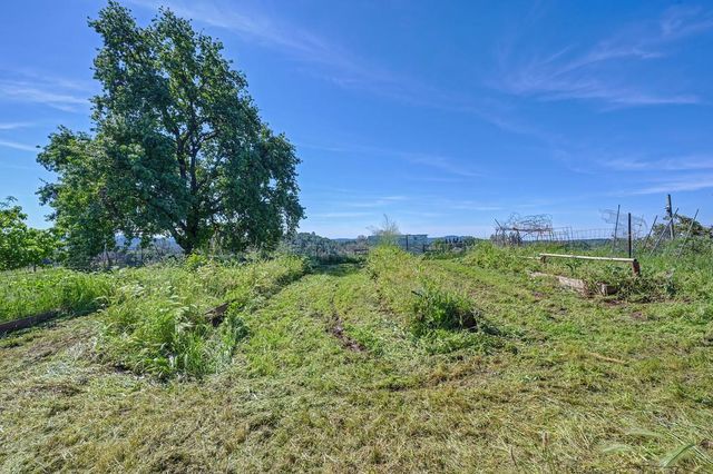 3303 W Cherry Acres Rd, Cool, CA 95614