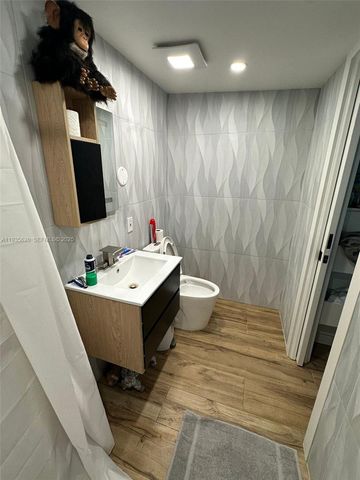 19741 Eagle Nest Rd, Cutler Bay, FL 33157