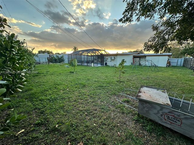 19741 Eagle Nest Rd, Cutler Bay, FL 33157