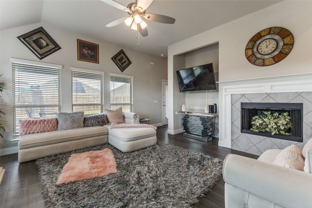 3125 Autumn Glen Lane, Mesquite, TX 75181