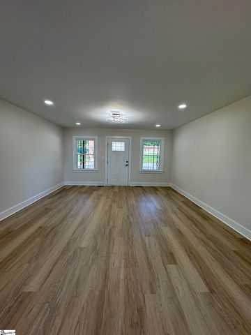 401 Thompson Street, Gaffney, SC 29340