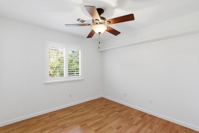 50 Nottingham Pl Place, Clayton, CA 94517