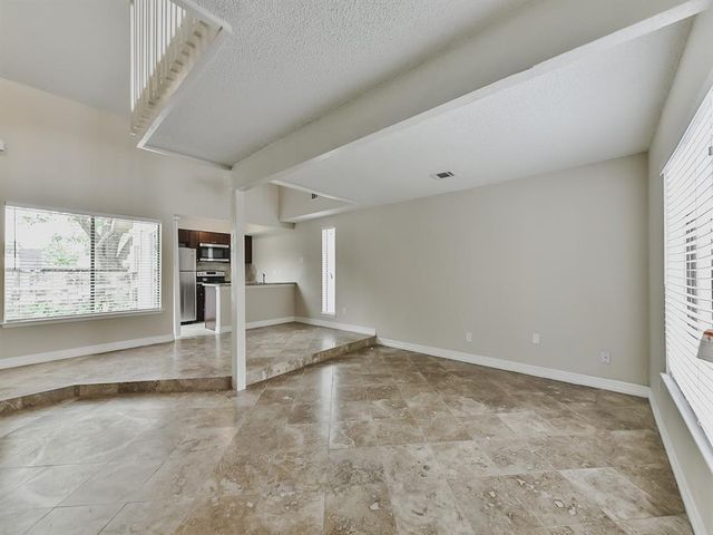 3114 Windchase Blvd Boulevard 411, Houston, TX 77082