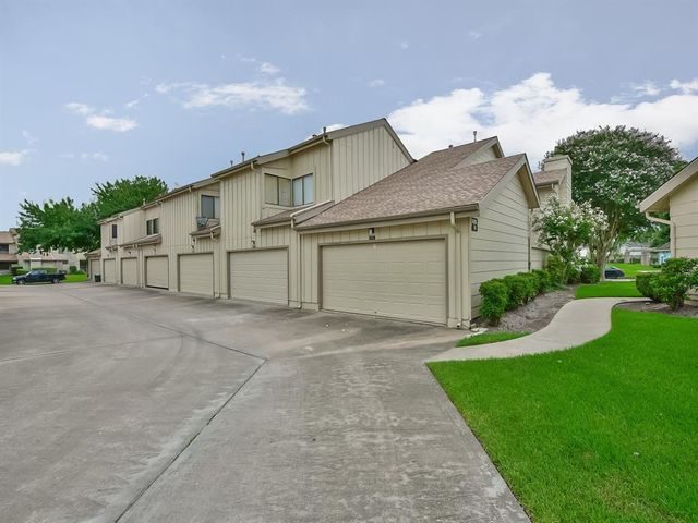 3114 Windchase Blvd Boulevard 411, Houston, TX 77082