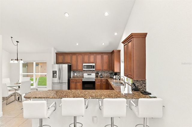 13494 FALCON POINTE DRIVE, Orlando, FL 32837