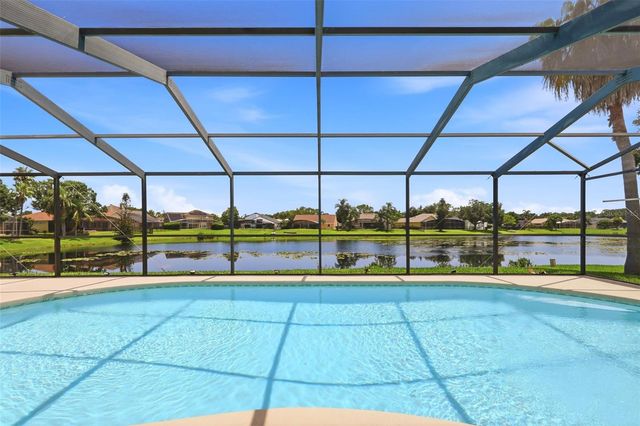 13494 FALCON POINTE DRIVE, Orlando, FL 32837