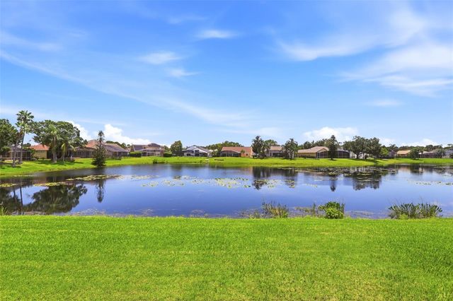 13494 FALCON POINTE DRIVE, Orlando, FL 32837