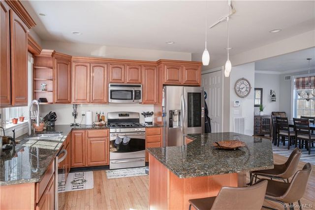 56 Benjamin Meadow Road, Tuxedo Park, NY 10987