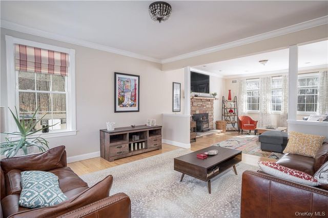 56 Benjamin Meadow Road, Tuxedo Park, NY 10987