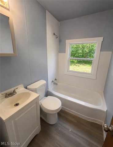 4197 E 160th Street, Cleveland, OH 44128