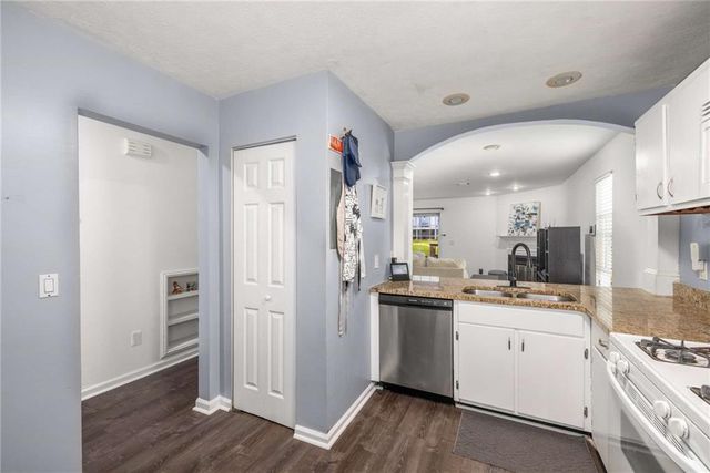 3374 Misty Harbour Trail, Atlanta, GA 30340