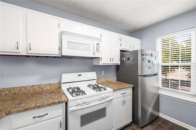 3374 Misty Harbour Trail, Atlanta, GA 30340