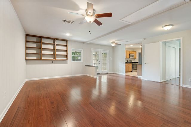 13520 Mount Castle Drive, Farmers Branch, TX 75234